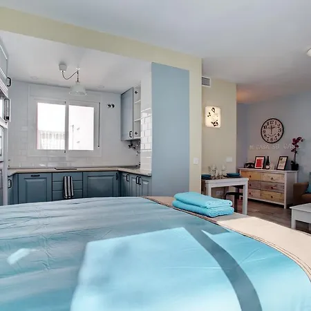 Daire Malaga Lodge Studio *