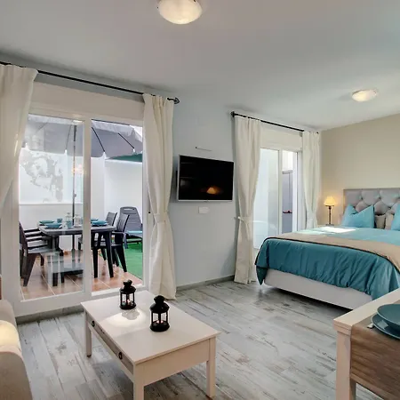 Malaga Lodge Studio Apartment Malaga