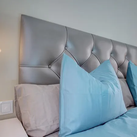 Malaga Lodge Studio Apartment