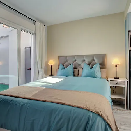 Daire Malaga Lodge Studio *