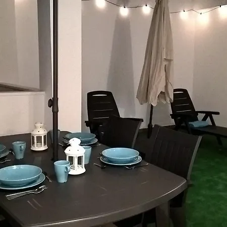 Malaga Lodge Studio مالقة