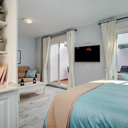 Malaga Lodge Studio مالقة